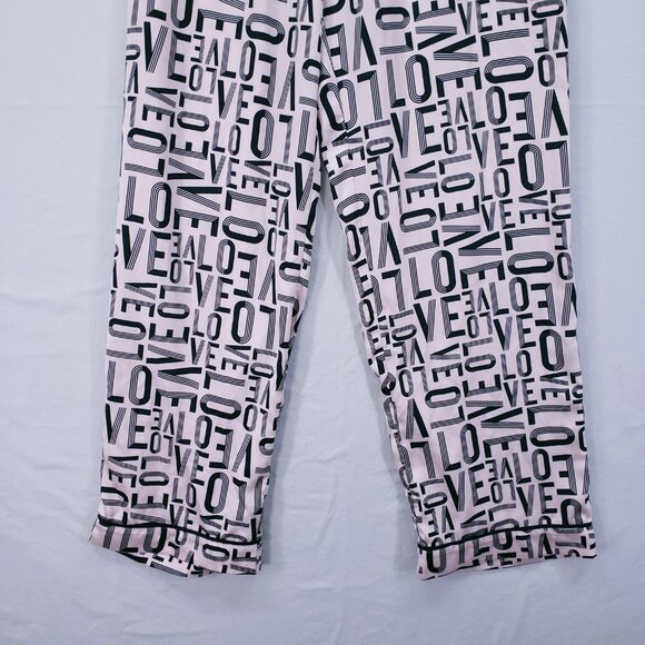 Victoria's Secret LOVE Print Pajama Pants Loungewear Bottoms Pink Black Size M - Picture 3 of 16